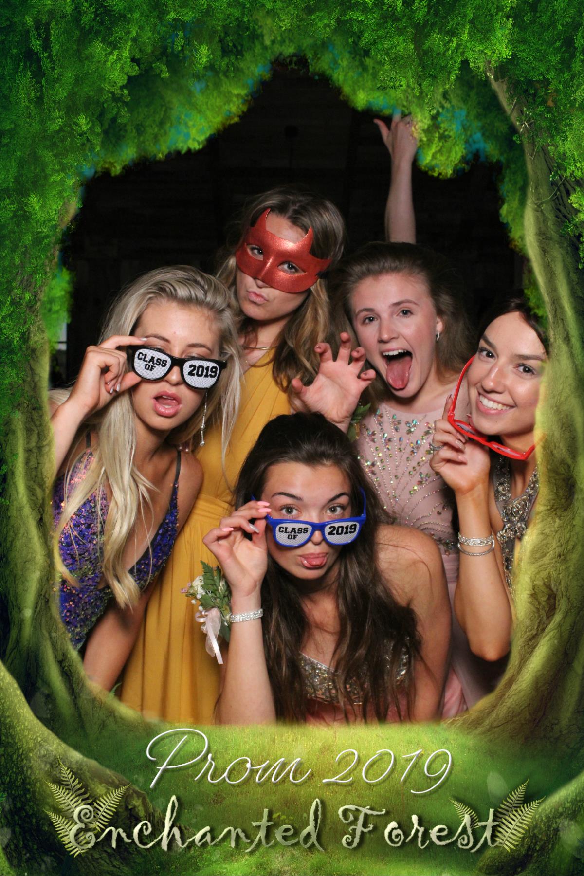 Rangeley Prom | View more photos from the event at gallery.mainemagicmirror.com/u/MaineMagicMirror/Rangeley-Prom
